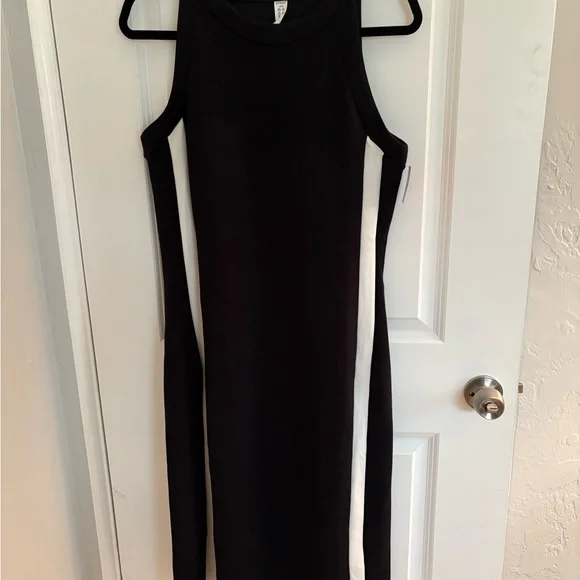 Spanx AirEssentials Side Stripe Tank Midi Dress Very Black Sleeveless Size L NWT - Picture 4 of 8
